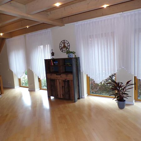Mondfaenger Ferienwohnung , Naehe Playmobil Funpark Und Messezentrum Wilhermsdorf  Exterior foto